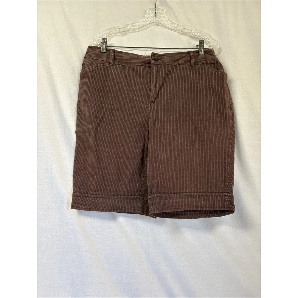 St John's Bay Bermuda Shorts Women SZ 16W Brown W/White Pinstripes Stretch Style